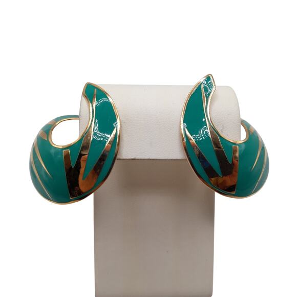 Vintage L. Bott Enamel Earrings, Clip On, Gold Tone, 1980s - Picture 11 of 11